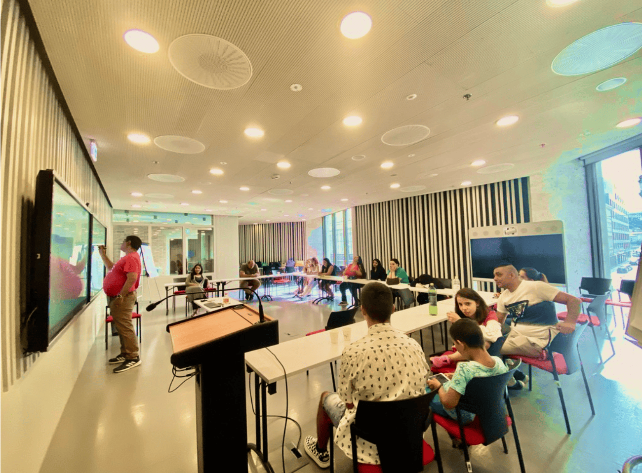 Digital Inclusion and Educational Challenges of Roma Youth in Europe: DIGI- FEST Project