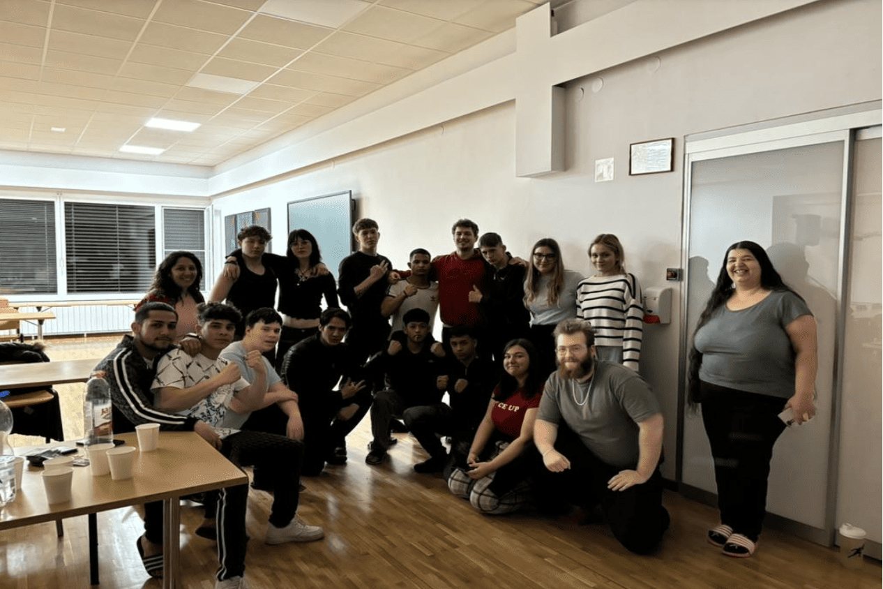Empowering Roma Youth with Digital Skills – Highlights from the DIGIFAST Summer Bootcamp